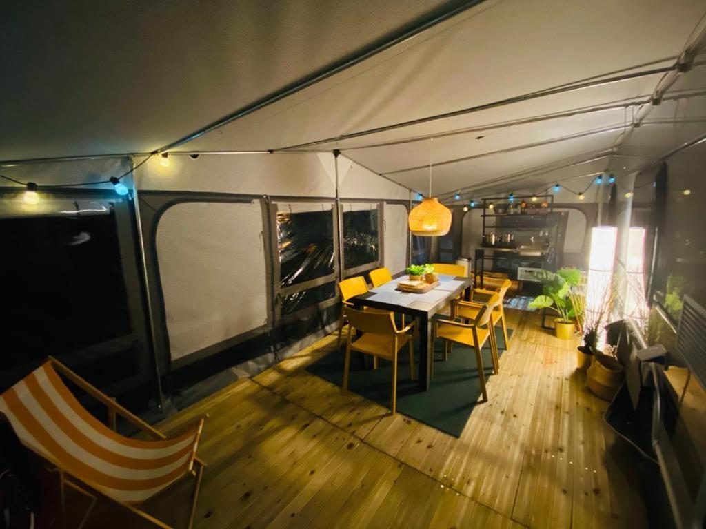 Przyczepa Foremki W Molo Surf ヤスタルニャ エクステリア 写真